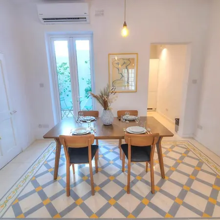 Traditional Duplex Townhouse Near Valletta Jeng1-1 Apartman Floriana